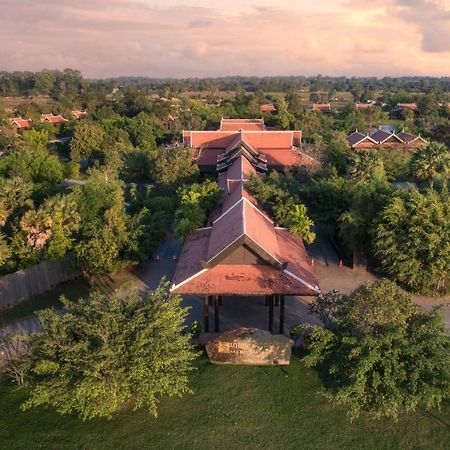 Mane Hariharalaya Hotel Siem Reap Exterior photo