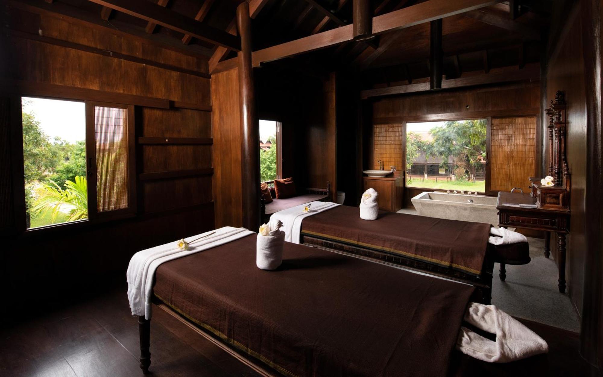 Mane Hariharalaya Hotel Siem Reap Exterior photo