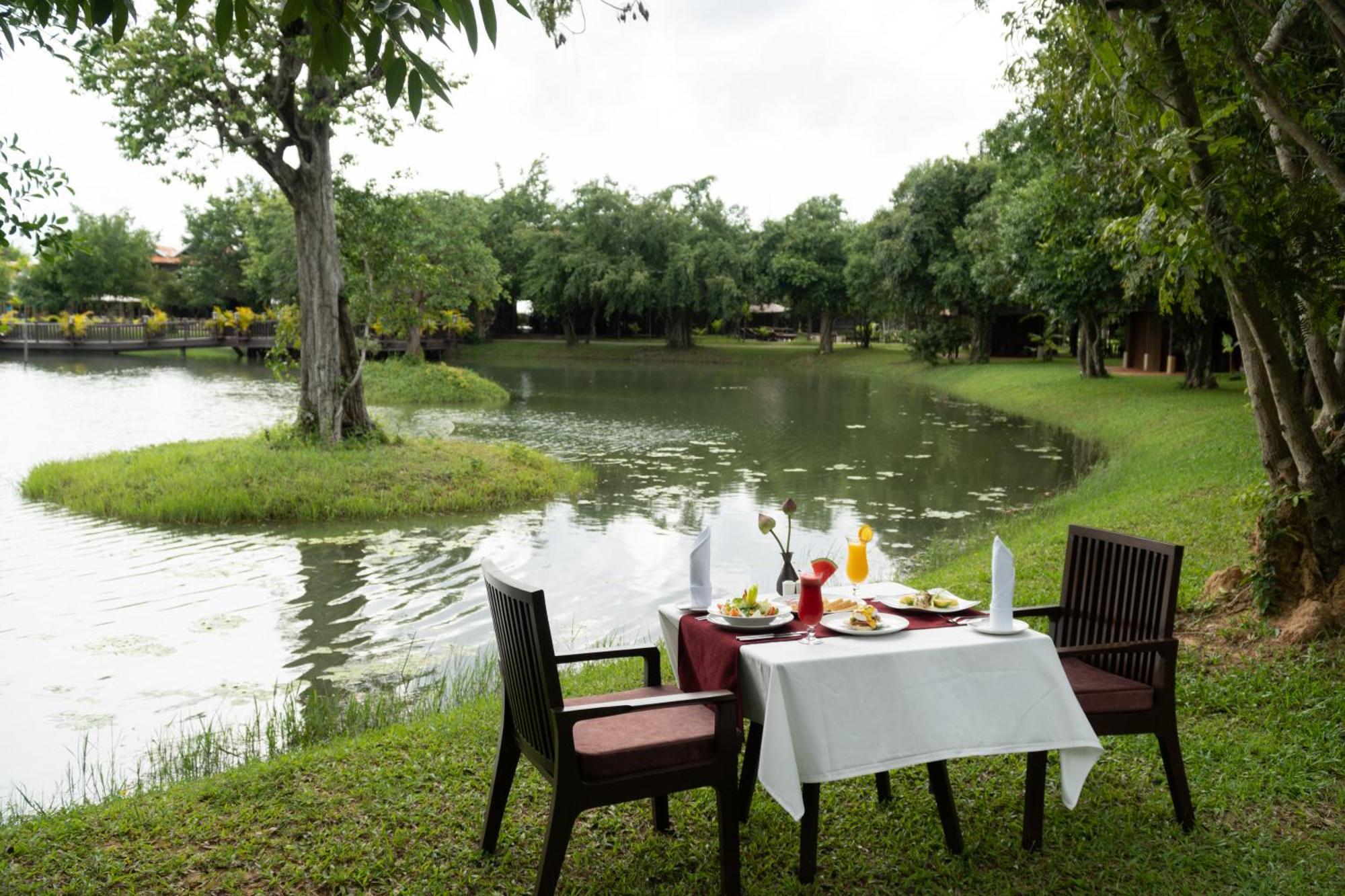 Mane Hariharalaya Hotel Siem Reap Exterior photo