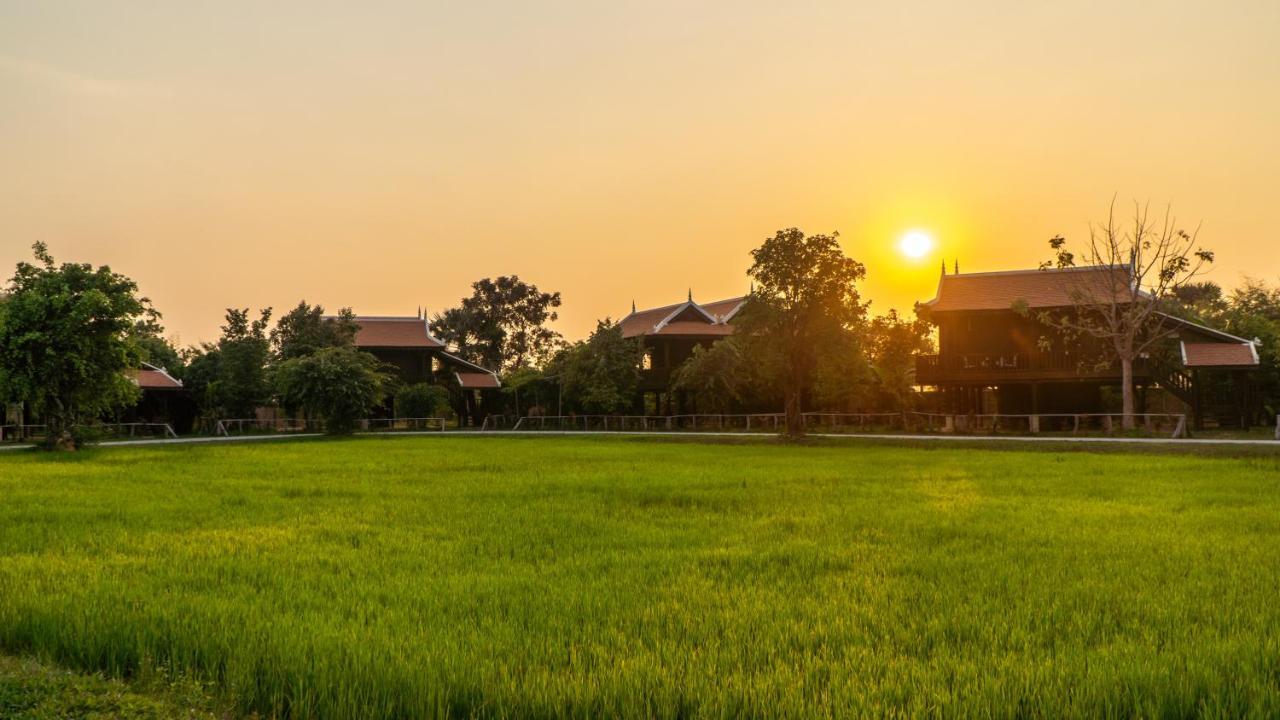 Mane Hariharalaya Hotel Siem Reap Exterior photo